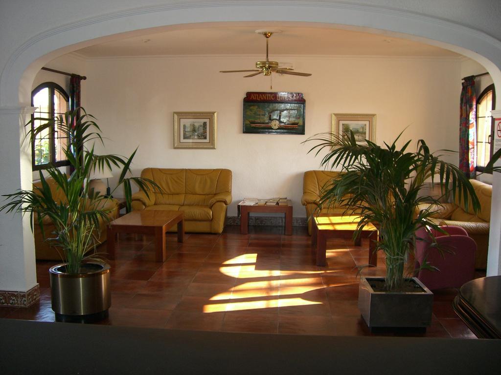 Hotel Bahia Park Cala En Porter  Zewnętrze zdjęcie